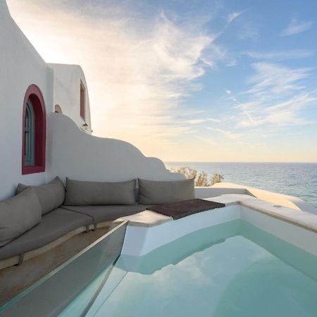 Michelangelo Beach Villa Oia  Exterior photo